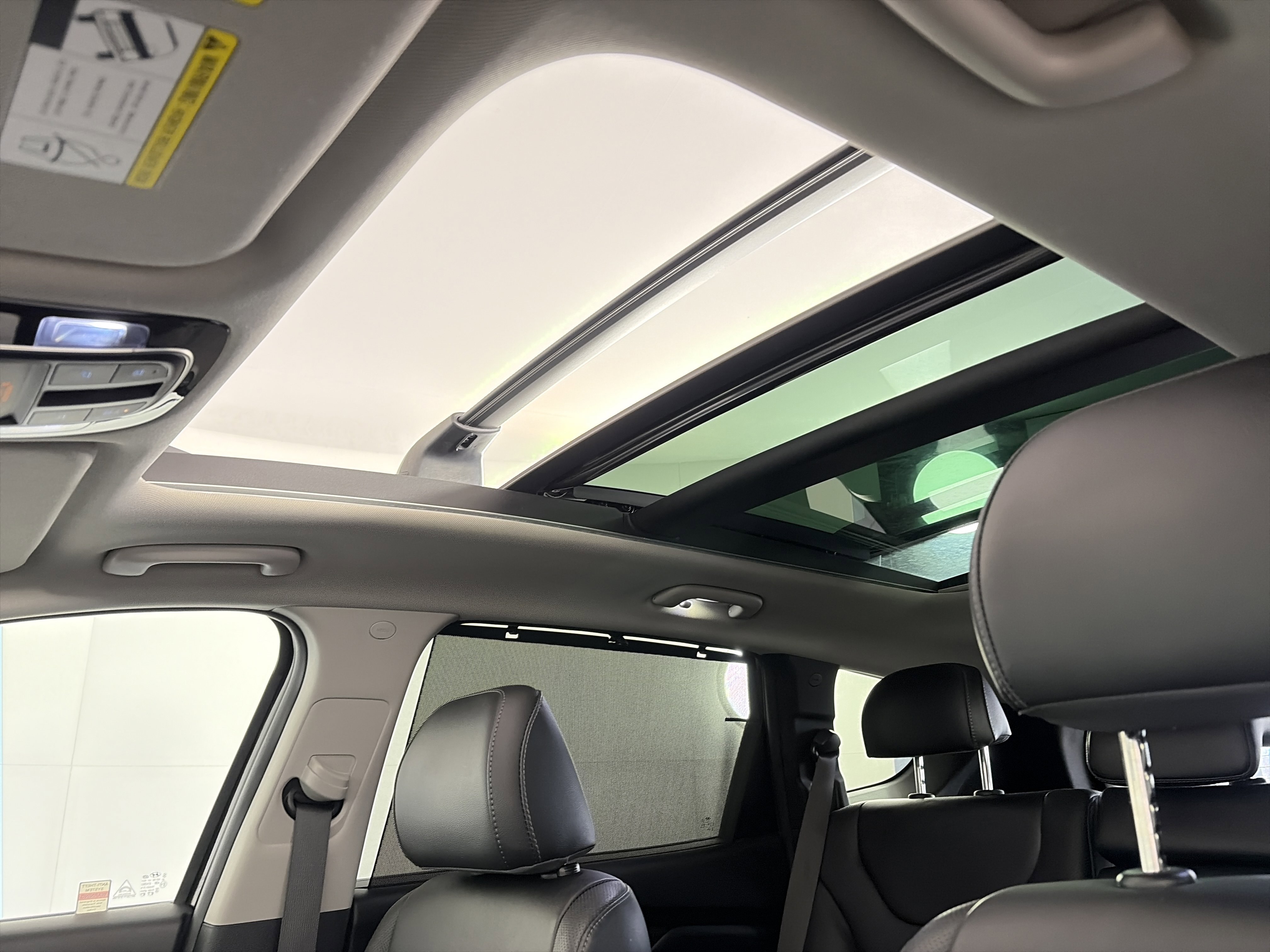 Used 2022 Hyundai Santa Fe SEL w/ Convenience + Premium Package image 20
