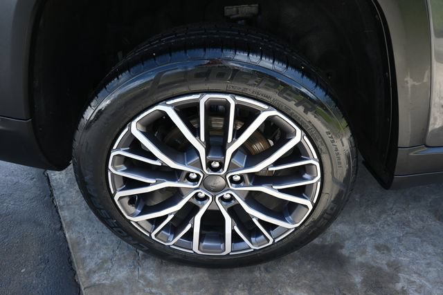 Used 2022 Jeep Grand Cherokee L Laredo AWD/4WD image 12