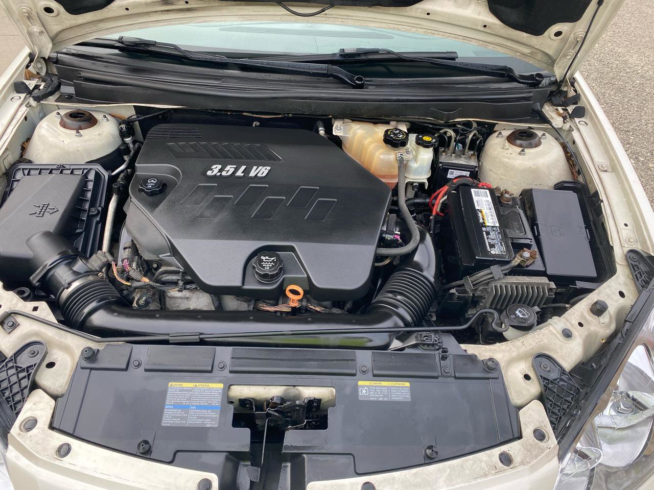 Used 2008 Pontiac G6 GT w/ Premium Package image 11