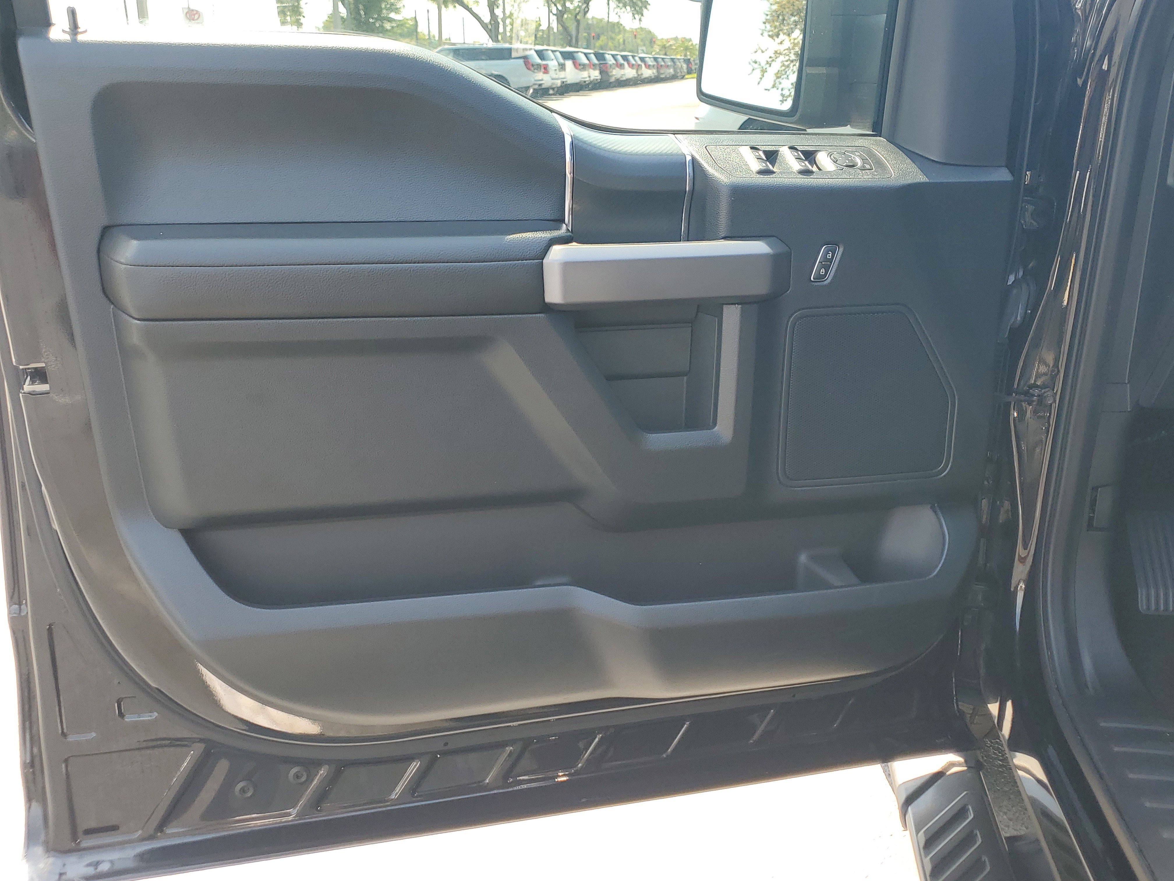 Used 2019 Ford F150 XLT w/ Equipment Group 302A Luxury image 19