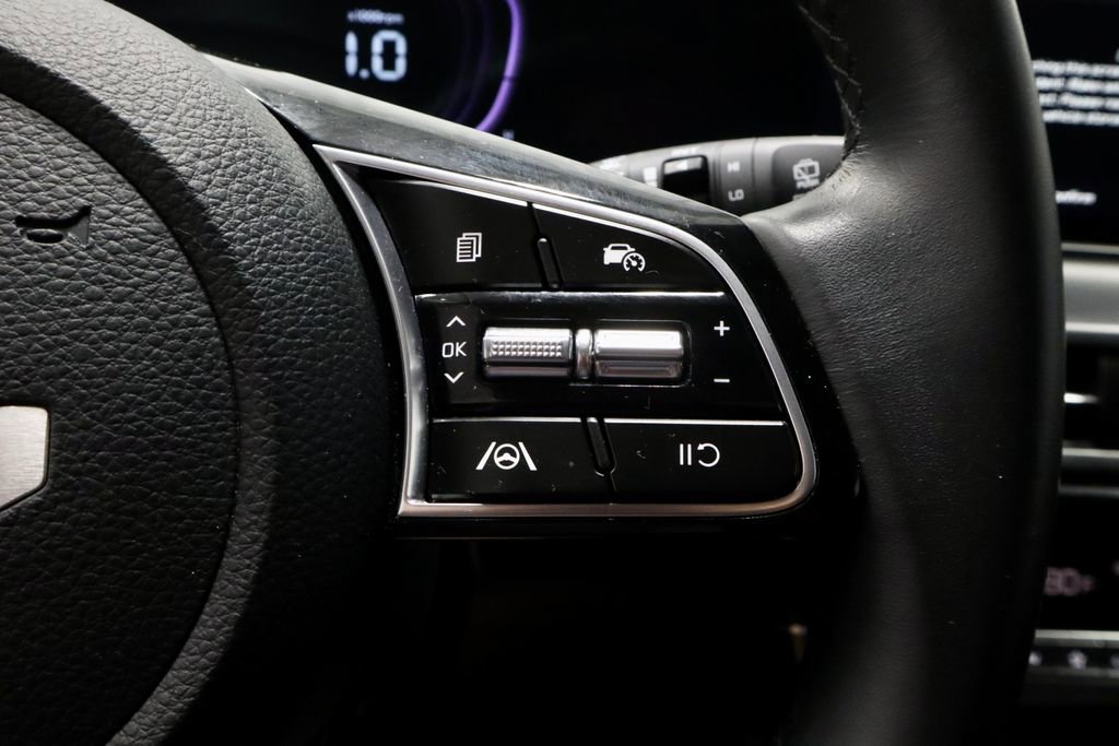 Used 2025 Kia Seltos S image 29