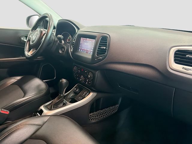 Used 2017 Jeep Compass Latitude w/ Popular Equipment Group image 25