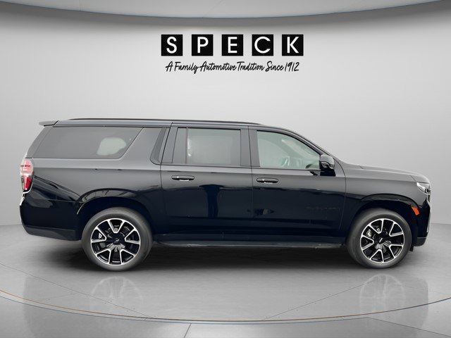 Certified 2024 Chevrolet Suburban RST w/ Luxury Package AWD/4WD image 6