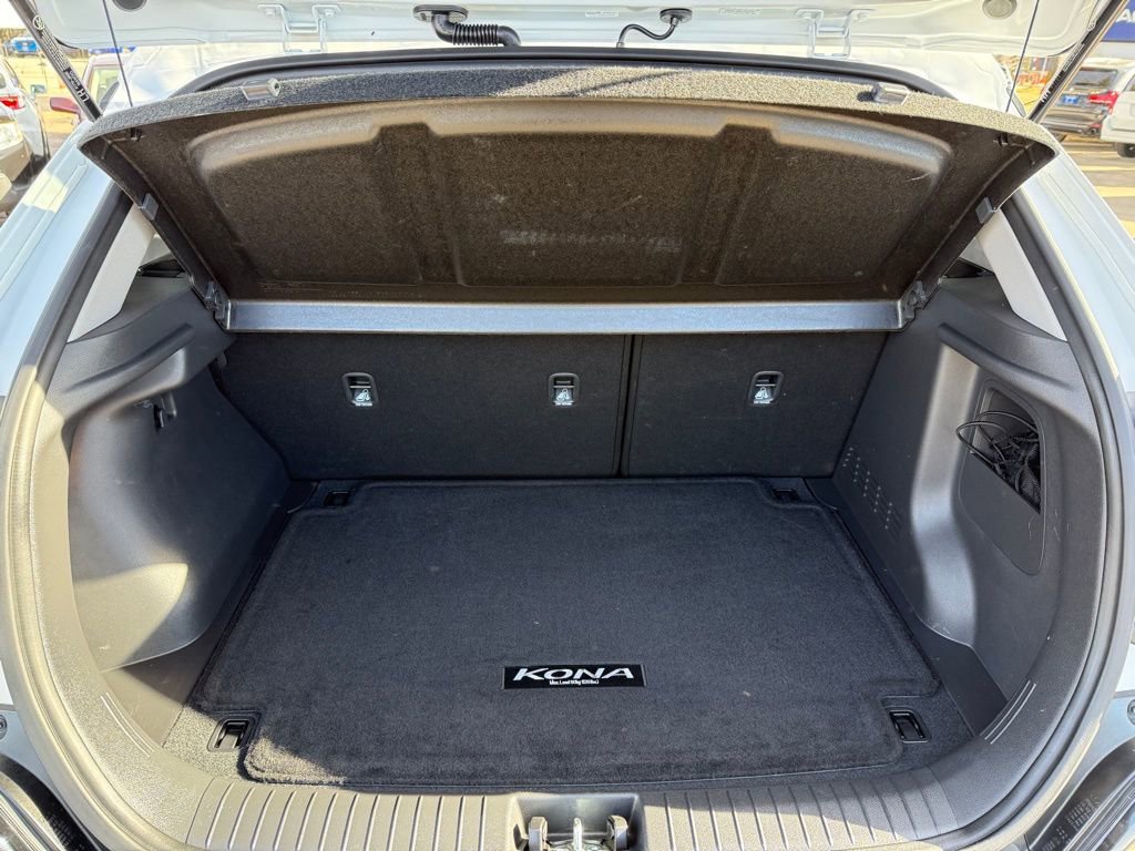Used 2023 Hyundai Kona SEL w/ Cargo Package image 16
