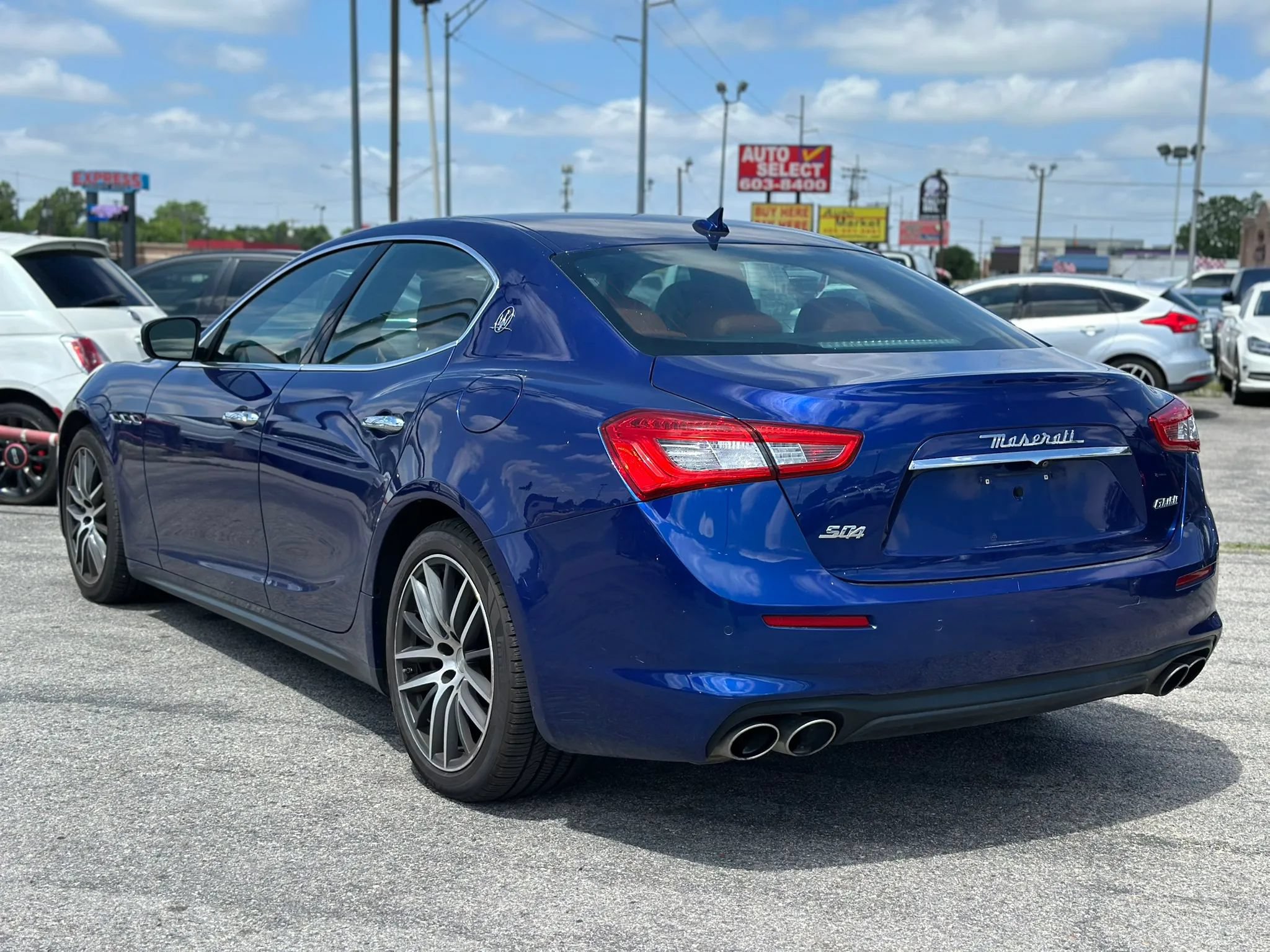Used 2018 Maserati Ghibli S Q4 AWD/4WD image 8