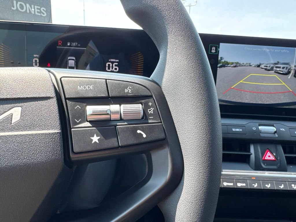 New 2026 Kia K4 FWD image 17