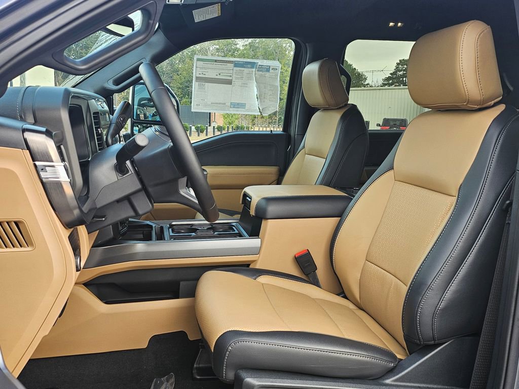 New 2026 Ford F250 Lariat w/ Chrome Package image 4