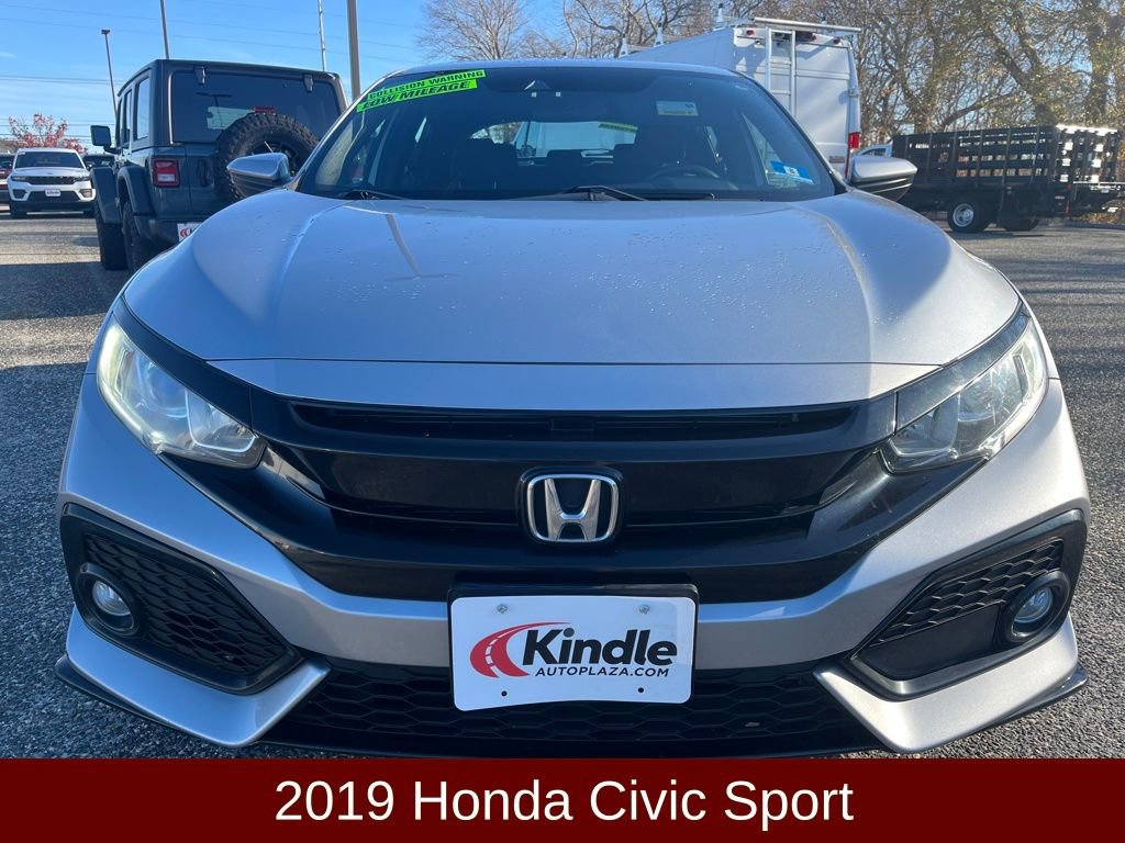 Used 2019 Honda Civic Sport image 2