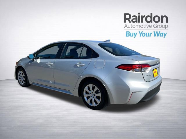 Used 2025 Toyota Corolla LE image 6