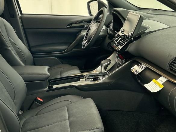 New 2026 Mitsubishi Eclipse Cross Black Edition AWD/4WD image 23