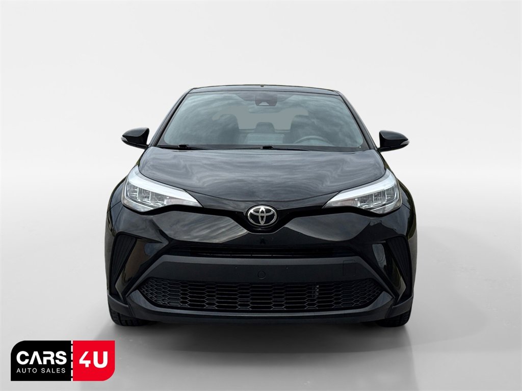 Used 2021 Toyota C-HR XLE image 2