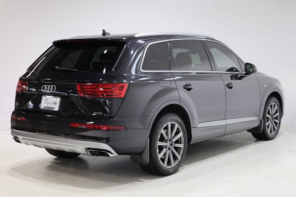Used 2017 Audi Q7 2.0T Premium Plus w/ Premium Plus Package AWD/4WD image 44