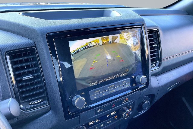 Used 2023 Nissan Frontier PRO-4X w/ Technology Package AWD/4WD image 11