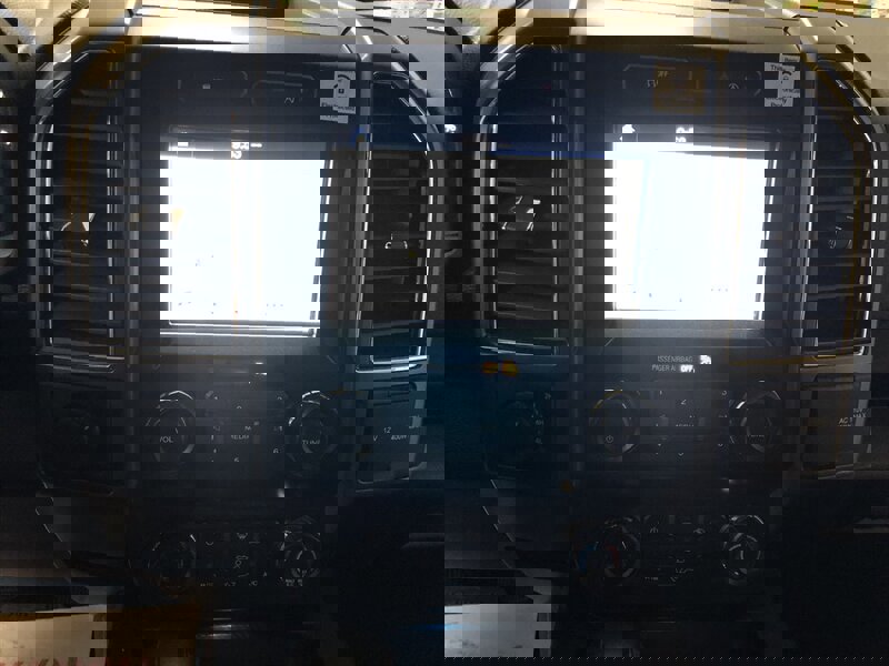 Used 2019 Ford F150 XLT w/ Equipment Group 302A Luxury image 15