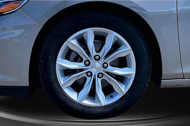 Used 2024 Chevrolet Malibu LT FWD image 31