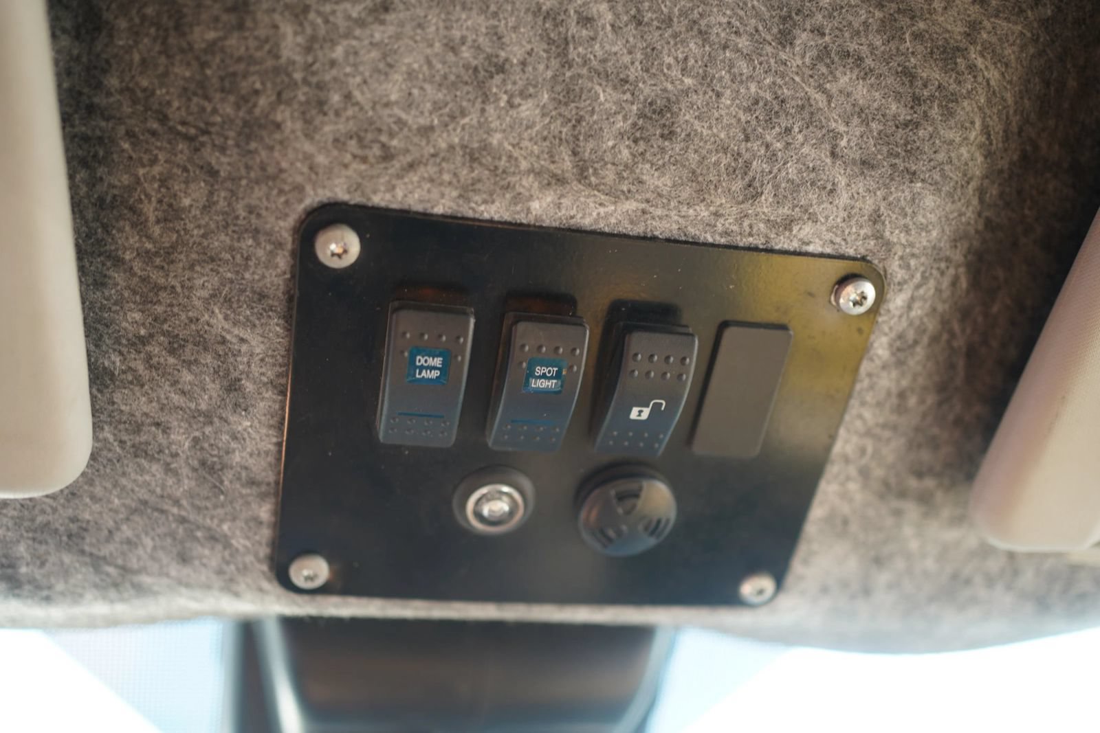 Used 2022 Ford Transit 350 DRW RWD image 20