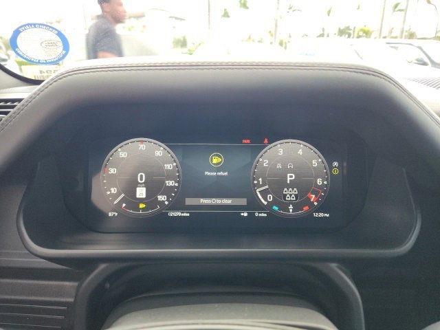 Used 2023 Land Rover Defender 110 X image 31