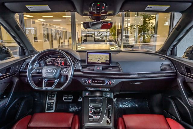 Used 2020 Audi SQ5 Premium Plus w/ Premium Plus Package image 3