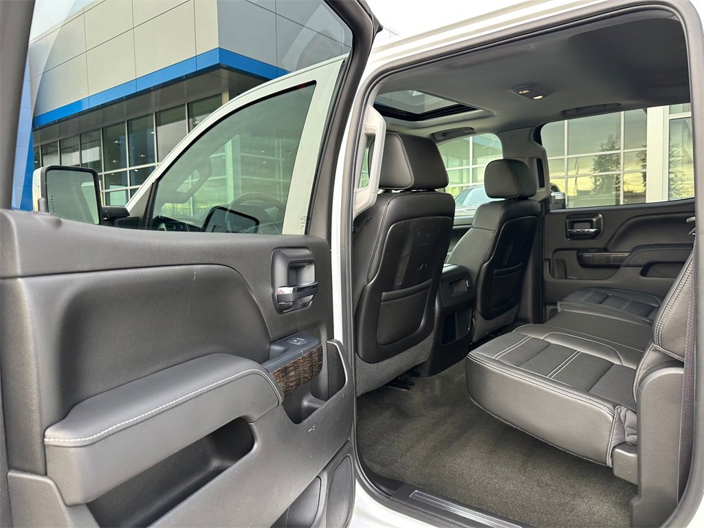 Used 2015 GMC Sierra 3500 Denali w/ Duramax Plus Package image 17