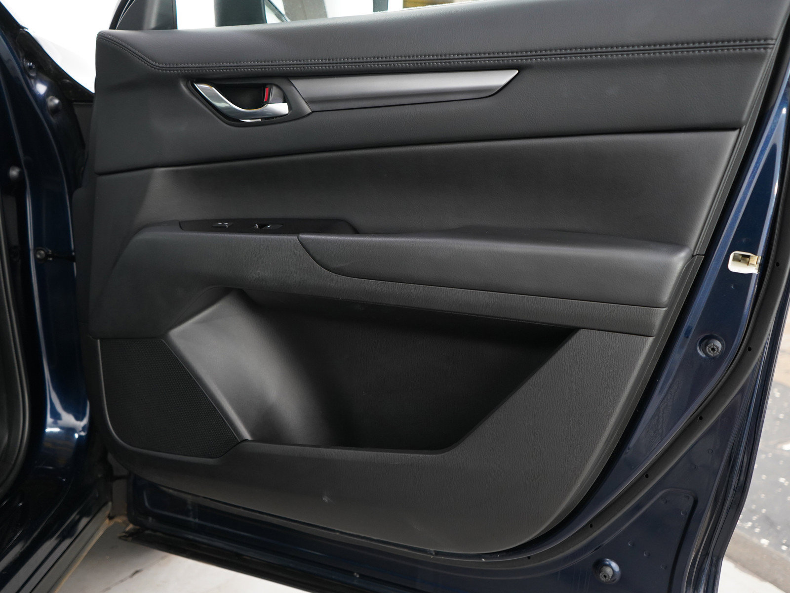 Used 2024 MAZDA CX-5 AWD 2.5 S w/ Select Package image 9