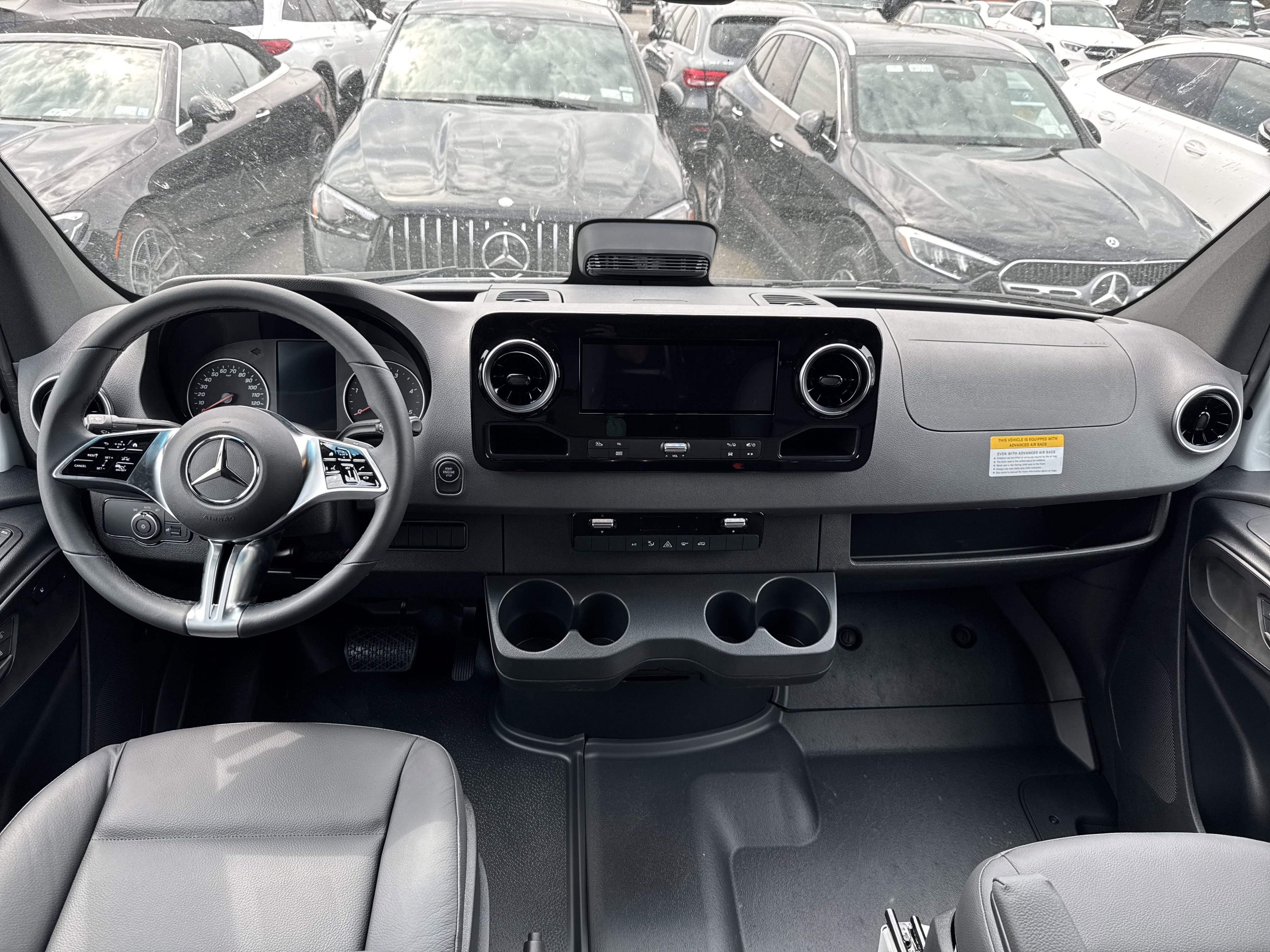 New 2025 Mercedes-Benz Sprinter 2500 image 10