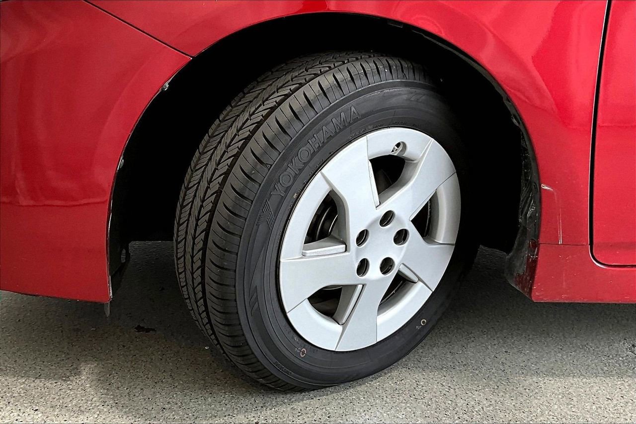 Used 2011 Toyota Prius Three w/ Solar Roof Pkg image 20