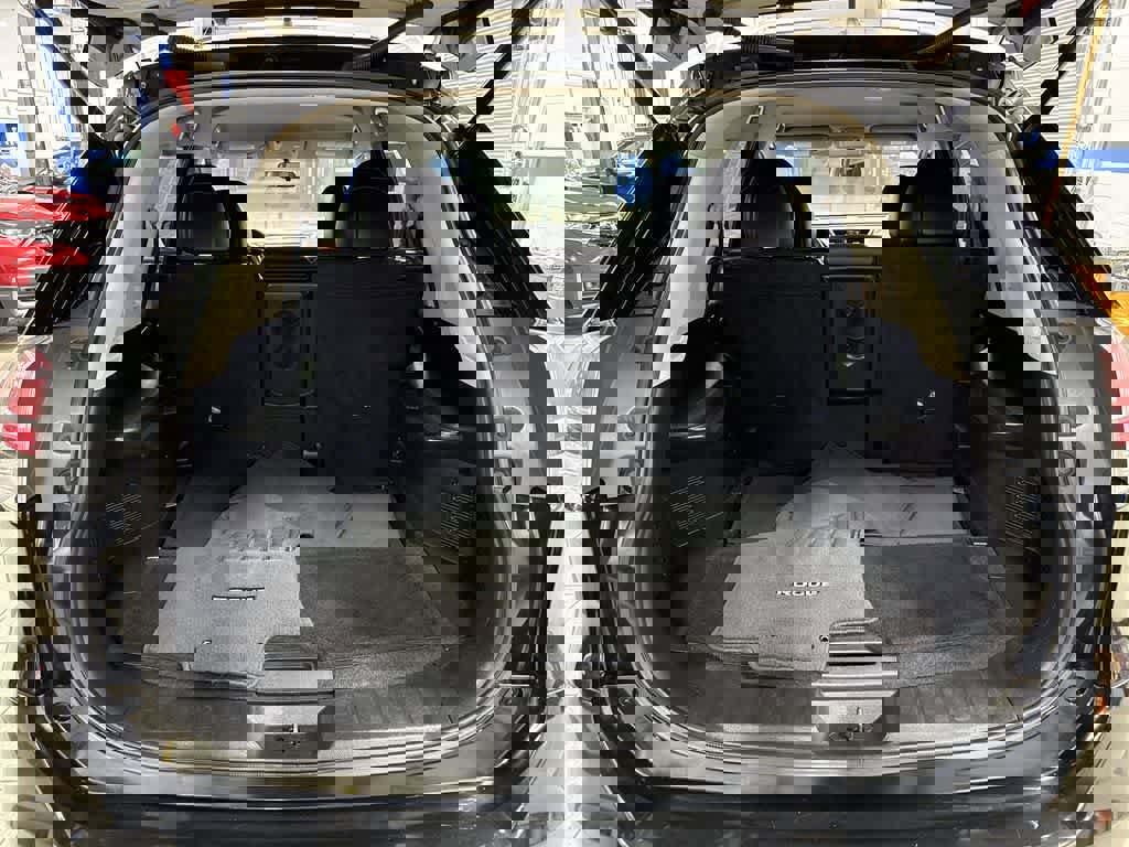 Used 2016 Nissan Rogue SL image 11