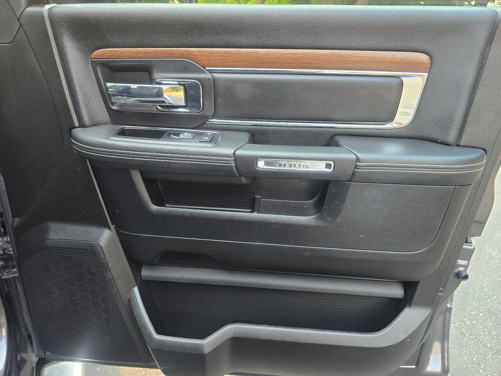 Used 2015 RAM 1500 Laramie w/ Convenience Group RWD image 13
