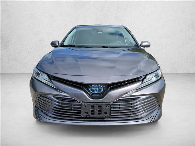 Used 2020 Toyota Camry XLE FWD video 2