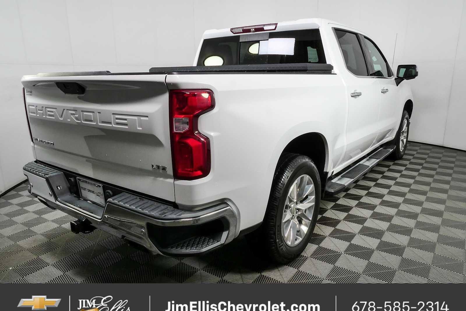 Certified 2019 Chevrolet Silverado 1500 LTZ AWD/4WD image 3