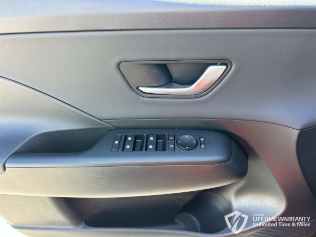 New 2026 Hyundai Kona Limited FWD image 13