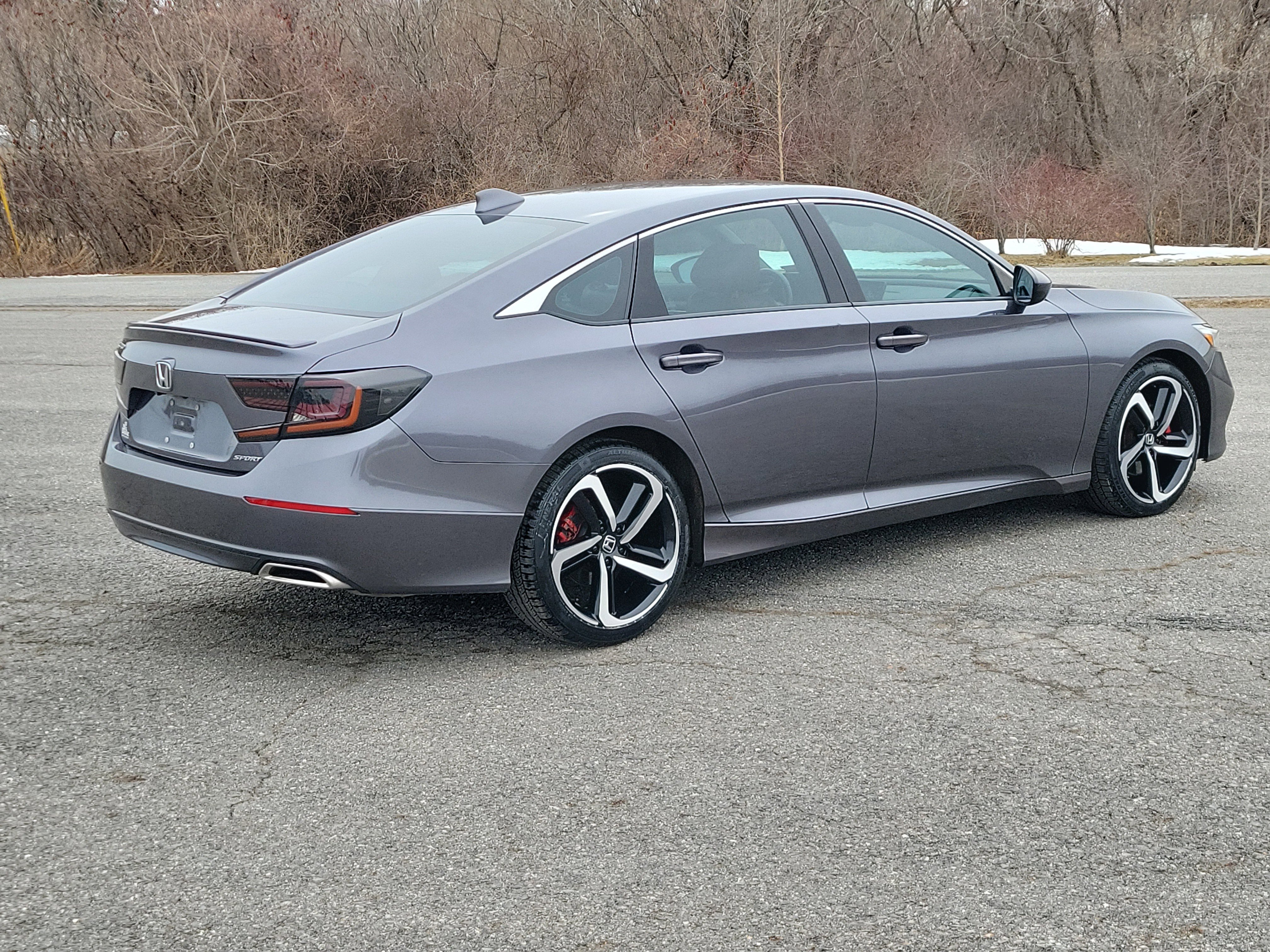 Used 2018 Honda Accord Sport image 5