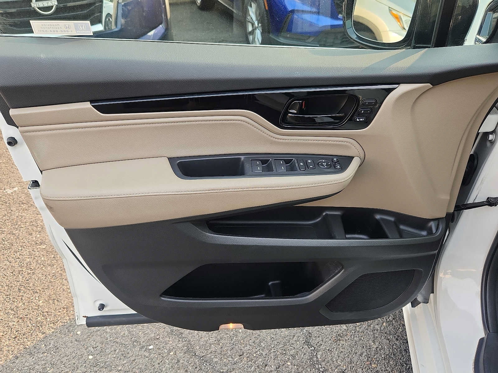 Certified 2023 Honda Odyssey Elite image 12