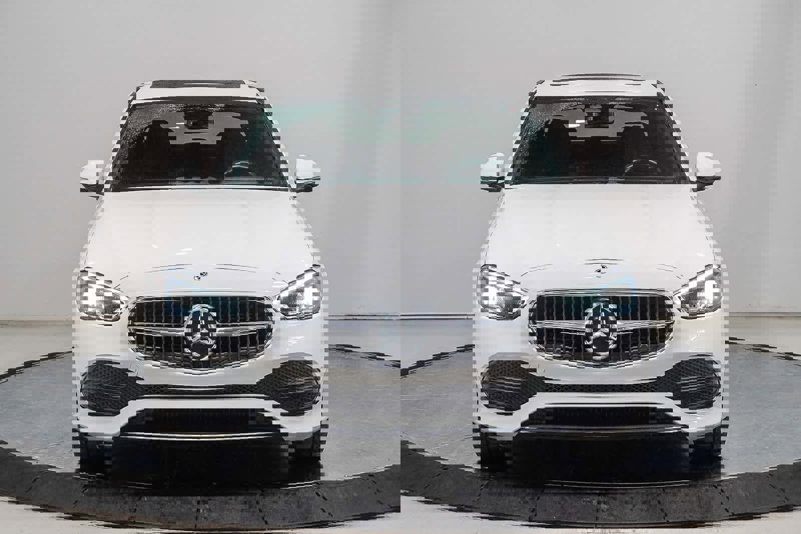 Certified 2022 Mercedes-Benz C 300 Sedan image 2