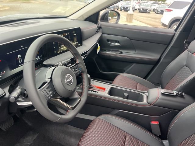 New 2026 Nissan Kicks SR image 10