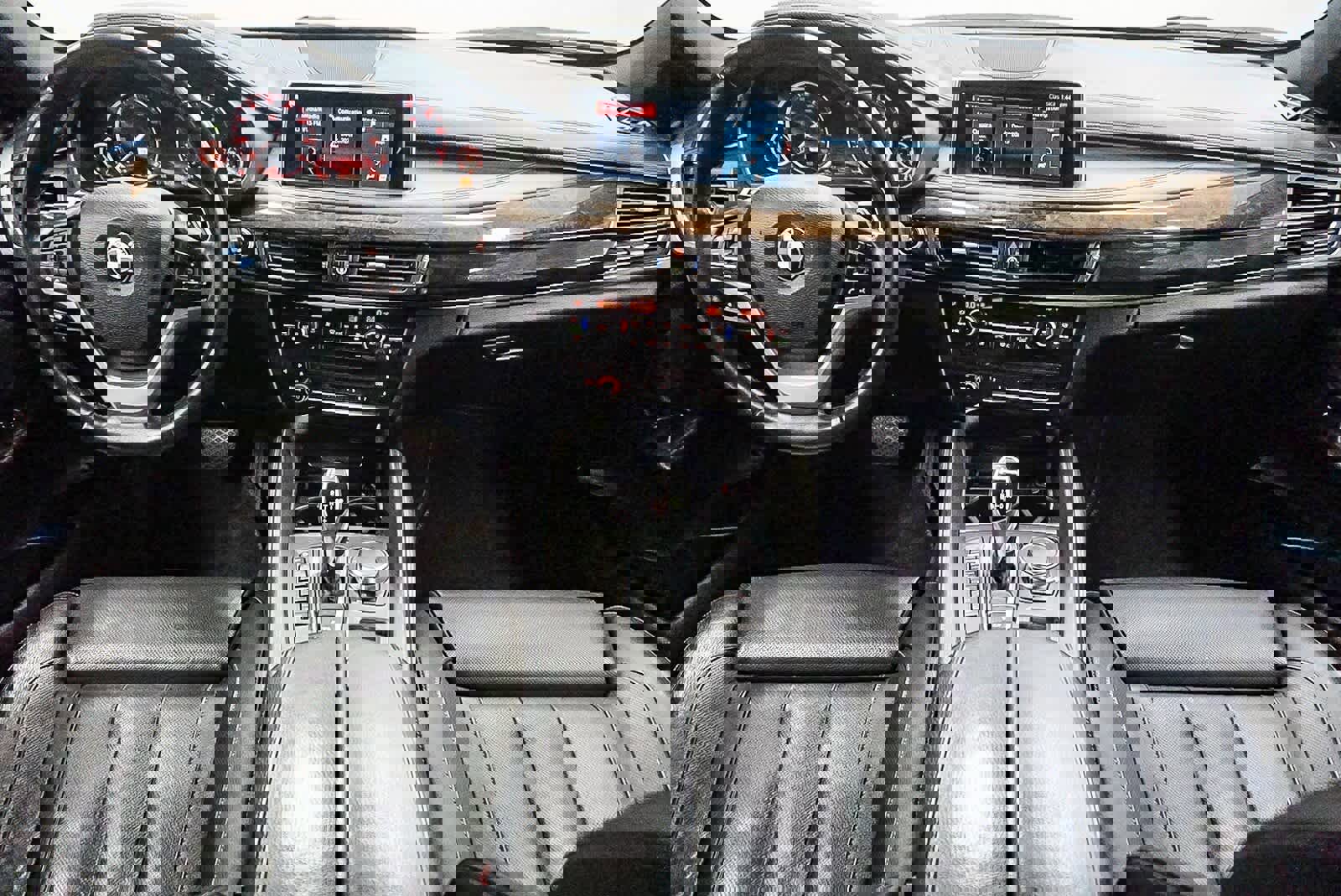 Used 2018 BMW X6 xDrive50i w/ Premium Package image 13