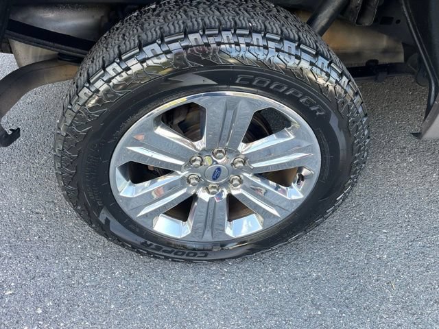 Used 2020 Ford F150 XLT w/ Equipment Group 302A Luxury AWD/4WD image 7