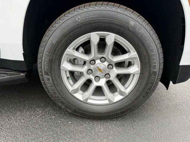 New 2026 Chevrolet Tahoe LS image 17