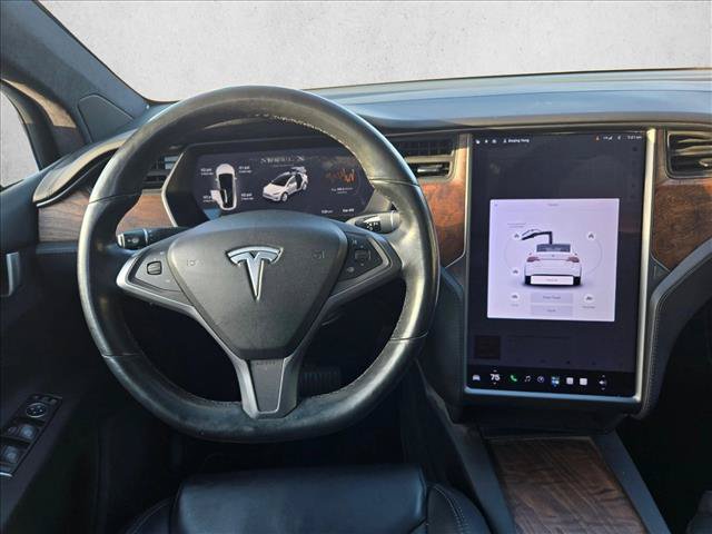 Used 2020 Tesla Model X Long Range AWD/4WD image 18