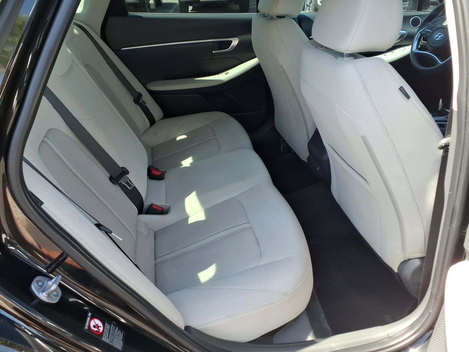 Certified 2023 Hyundai Sonata SE FWD image 14