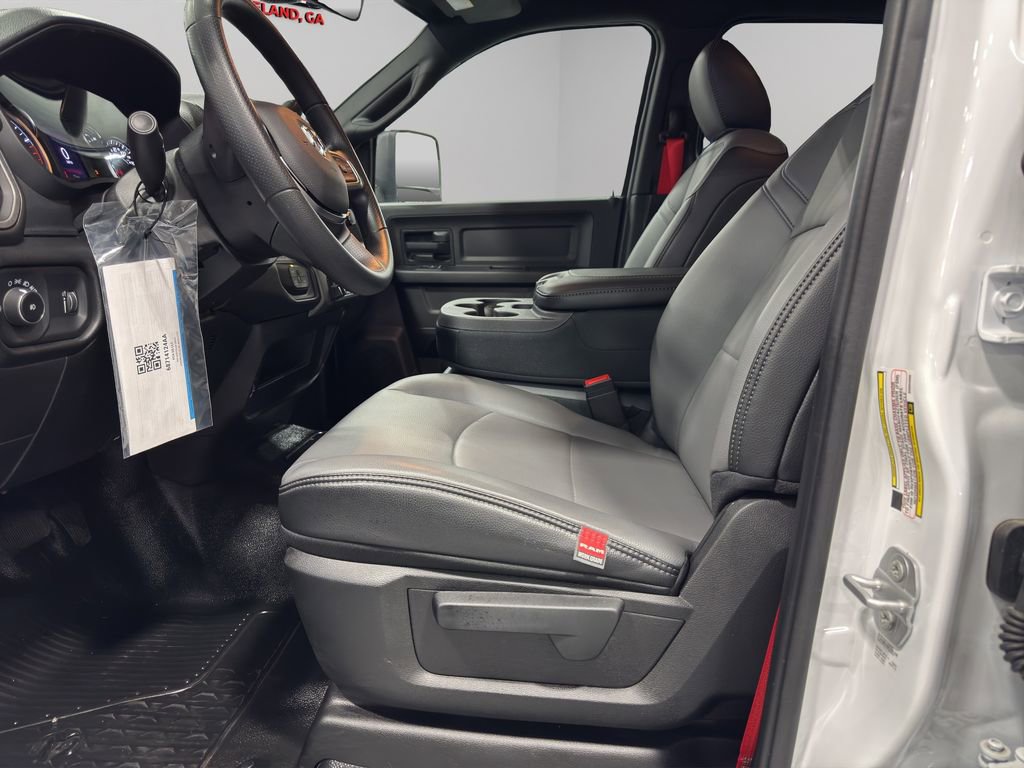 Used 2025 RAM 5500 Tradesman image 3