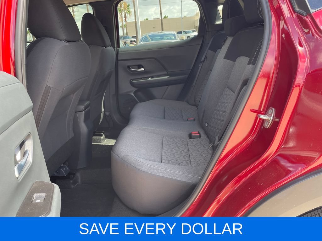 Used 2025 Nissan Kicks SV FWD image 25