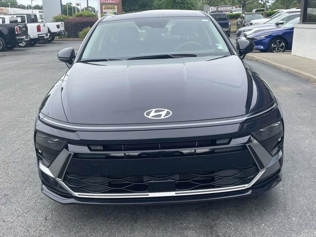 Certified 2024 Hyundai Sonata SEL FWD image 2