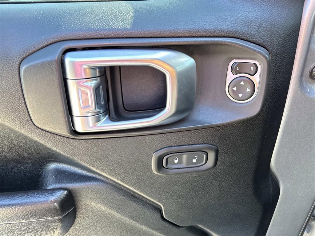 Used 2020 Jeep Wrangler Unlimited Sport S image 21