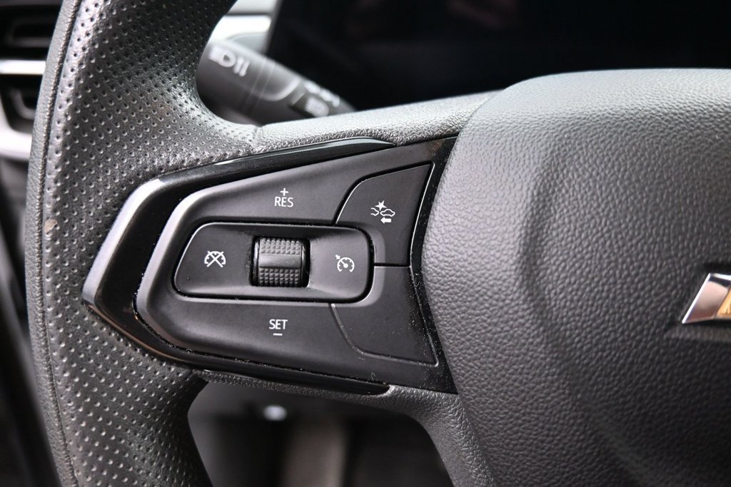 Used 2025 Chevrolet TrailBlazer LT FWD image 19
