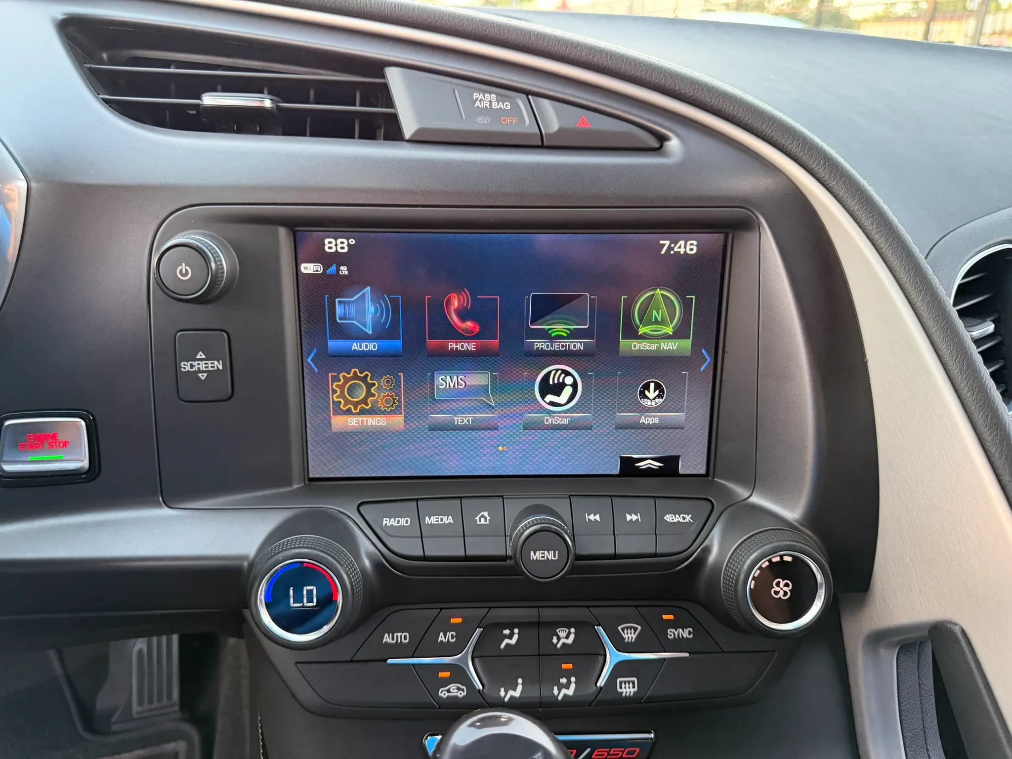 Used 2018 Chevrolet Corvette Z06 RWD image 31