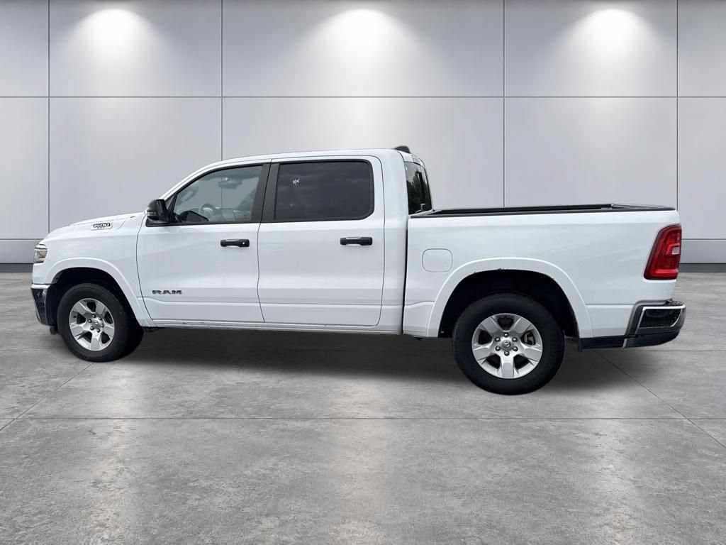 Used 2025 RAM 1500 Big Horn AWD/4WD image 8