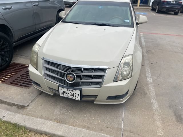Used 2011 Cadillac CTS Luxury RWD image 2