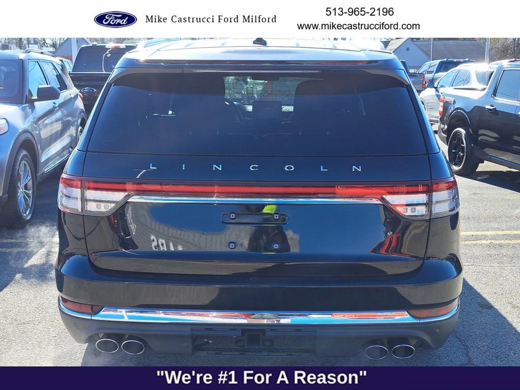 Used 2020 Lincoln Aviator Reserve w/ Equipment Group 202A image 4