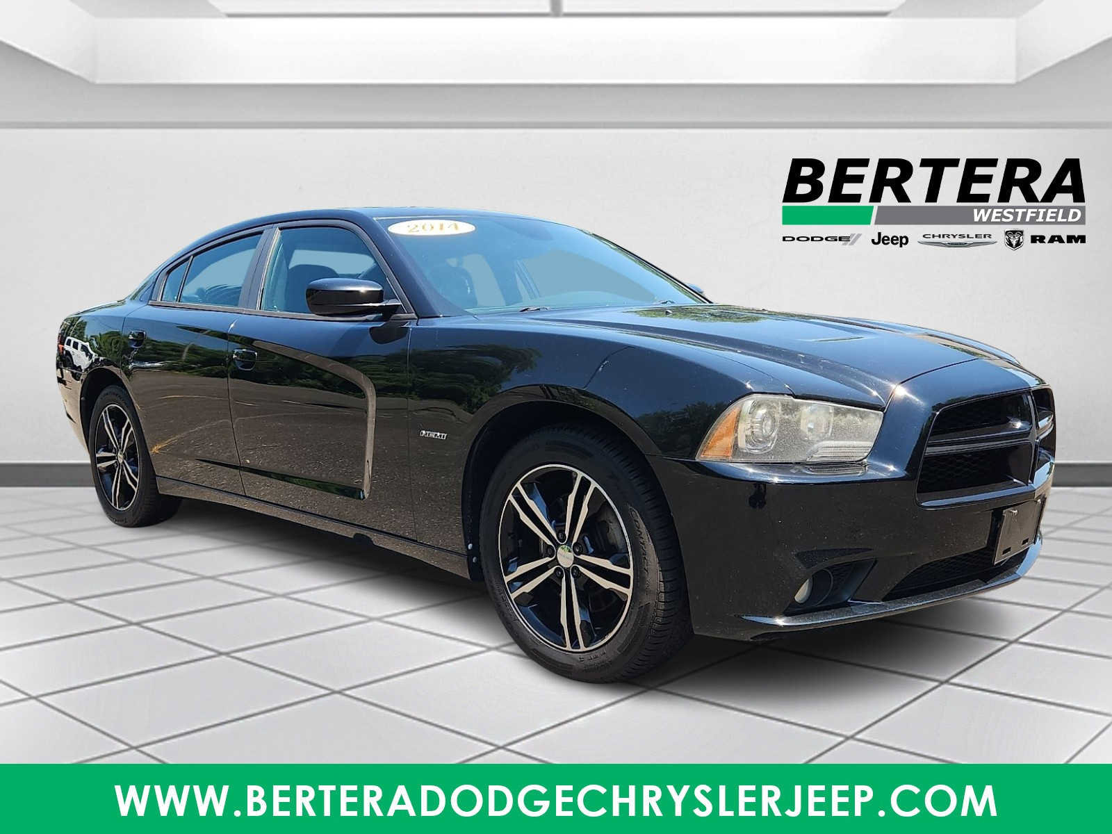 Used 2014 Dodge Charger R/T AWD/4WD image 1